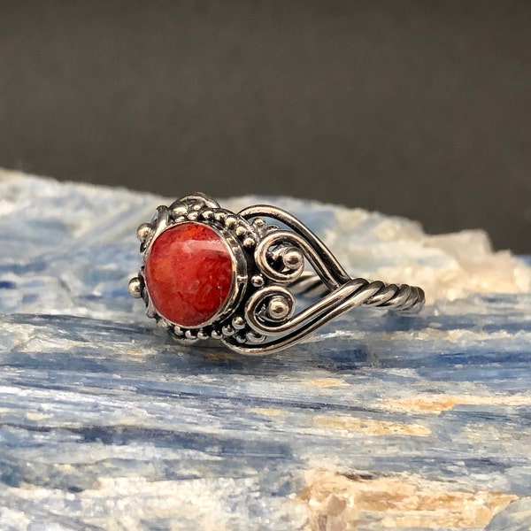 Red Coral Ring // 925 Sterling Silver // Bali Design // Sizes 5 to 10