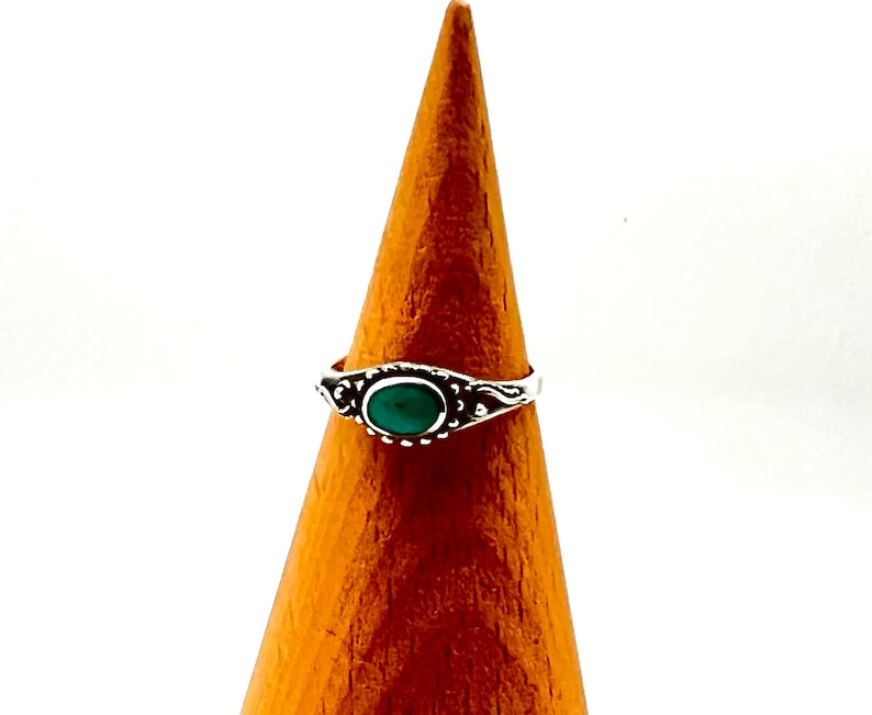 Vintage Style Turquoise Ring in 925 Sterling Silver With Genuine ...