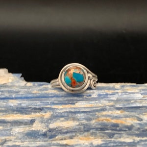 Turquoise Silver Ring Size 6 // Mixed Color Turquoise Ring // Beaded Swirl Setting // Turquoise Ring // 925 Sterling Silver