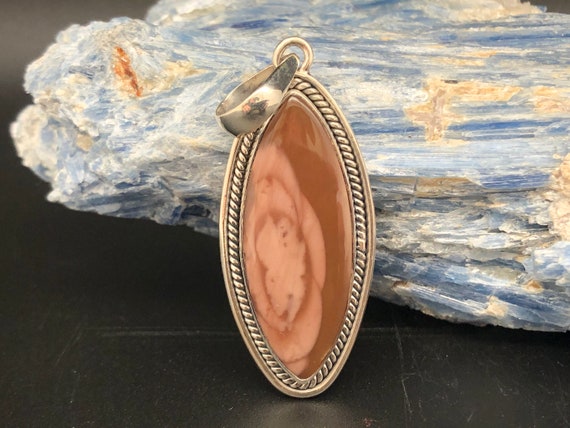 Imperial Jasper Pendant: Sterling Silver Rope Setting, 2 Inch