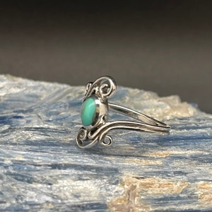 Turquoise Swirl Scroll Ring // 925 Sterling Silver // Bali Design Ring ...