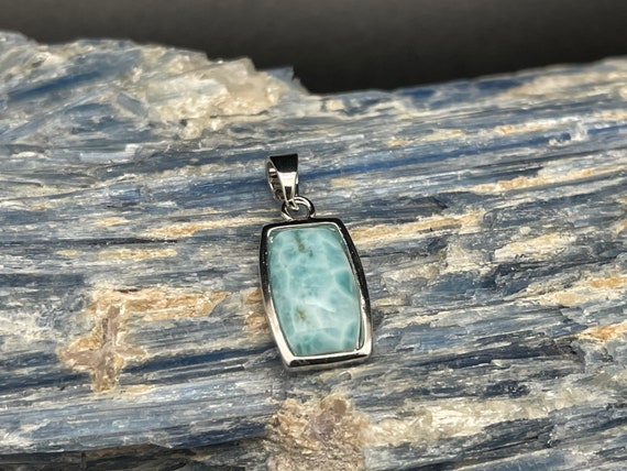 ラリマーペンダント // 925スターリングシルバー // 小さな長方形の