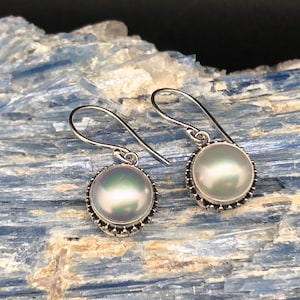 Freshwater Pearl Earrings // Oxidized Bali Setting // Hook Backing // Silver Pearl Earrings