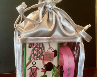 1908 Diva Pink & Green Lady Ribbon Gift Pouch