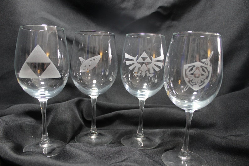 Zelda Glasses Set of 4 Legend of Zelda Inspired Wine Glasses Etsy