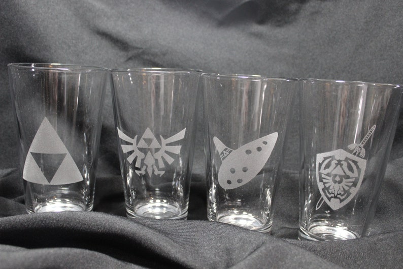 Legend of Zelda Glasses Set of 4 Legend of Zelda Inspired Pint Glasses