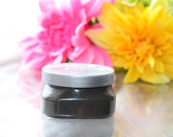 Deep-Cleaning Charcoal Mud Mask