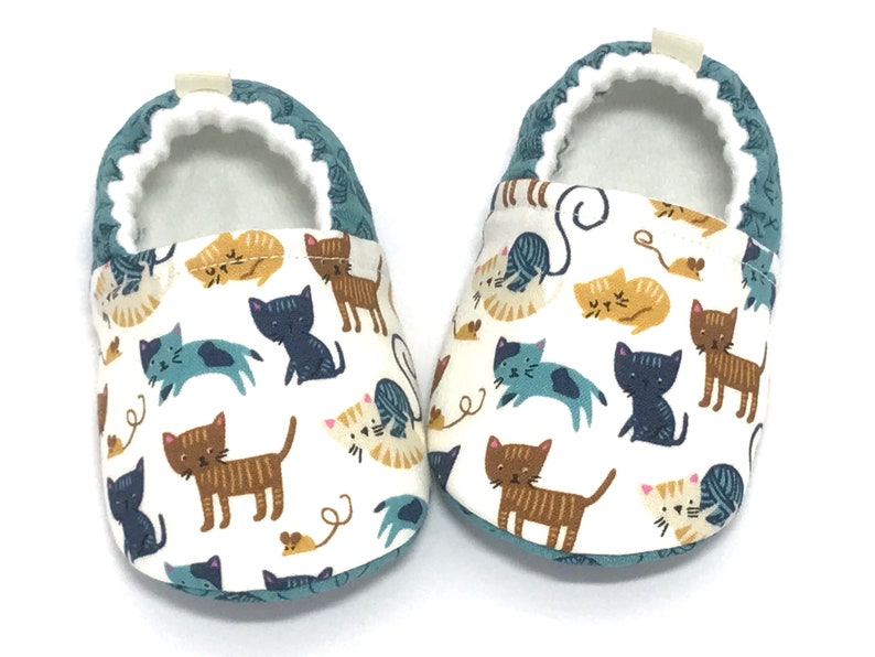 Etsy Christmas Gift Guide for Cat Lovers - Purrs Full of Love