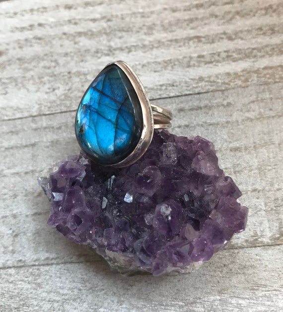 Labradorite- Flashy Labradorite- Rings- Sterling Silver Ring