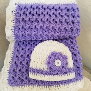 Crochet Baby Blanket Purple Size 29x33 Thick with Matching Baby Hat image 3