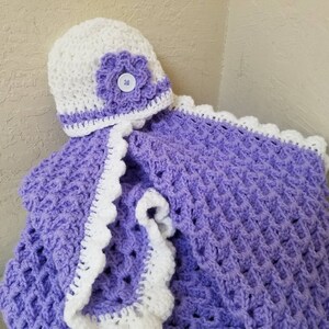 Crochet Baby Blanket Purple Size 29x33 Thick with Matching Baby Hat image 4