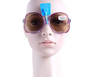 Sunglasses of 70 Stock new of time
