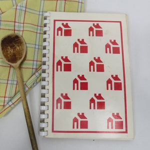 Alphabet Soup A Primer of Recipes Cook Book 1983 Scribner Road School Penfild NY Cookbook