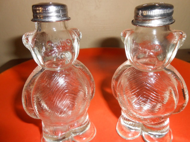 2 Vintage Clear Glass Cinnamon Sugar Bears /Salt & Pepper Etsy