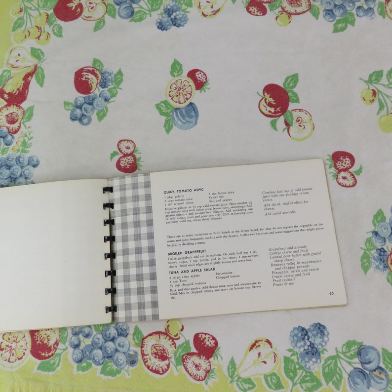 Clock Wise Time Saving Recipes for the Busy Homemaker 1953 by Barbara ...