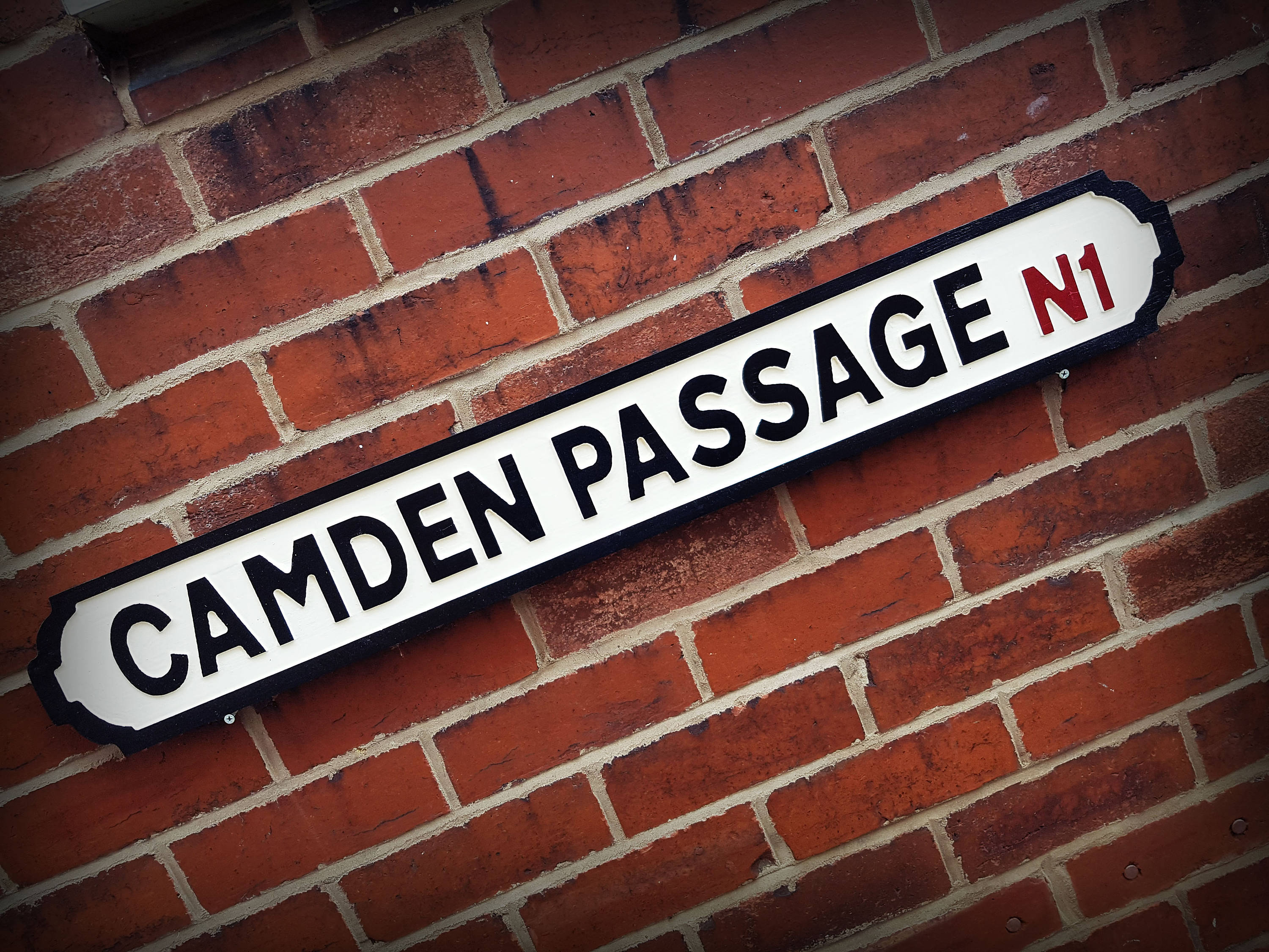 camden converse londres Camden Passage Faux Cast Iron Old Fashioned Street Sign UK