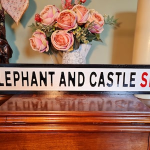 Elephant and Castle Indoor Faux Cast Iron Old Fashioned Effect London Street Sign