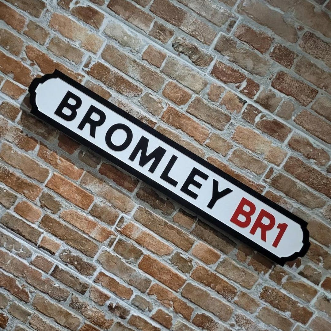 Bromley Sign Wooden Old Fashioned Faux Cast Iron Effect London Street ...