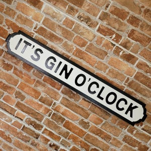 To Gin O'Clock Nowość Wewnątrz Dostosowywalny Wypukły Napis Sztuczny Żeliwny Efekt Znak Tabliczka Idealny Zabawny Wystrój Domu Prezent Humor