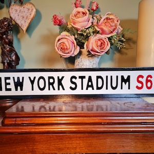 New York Stadium Football Ground Indoor Raised Lettering Faux Cast Iron Effect Old Fashion Rotherham Street Sign Plaque Home Decor Gift