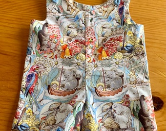 1950er Jahre Reproduktion Strampler / Strampler / Playsuit mit Vintage-Muster / handgemacht / Retro / May Gibbs / Retro / australisch