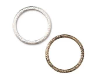 Hammertone Ring Links: TierraCast Pewter, White Bronze, Brass Ox - 1.25 Inch