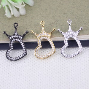 10pcs Metal Copper Micro Pave White CZ Heart Pendant Beads With CZ Crown beads For Jewelry Necklace Making