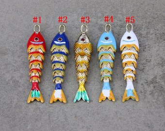 ヴィンテージ中国七宝焼きハンドメイド関節式魚ペンダントキー