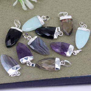 5-10pcs Small Natural Agate Amethyst Quartz Turquoise Tiger Eye Gemstone Pendant beads,Charm Shield Pendant For Making Jewelry