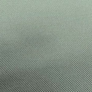 Puede incluir: Primer plano de una tela gris claro con tejido texturizado.