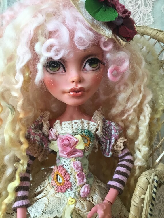 giant monster high