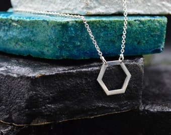 Collier géométrique, collier hexagone, chaîne argent 925, pendentif hexagone, collier minimal, moderne, léger, cadeau pour elle, made italy