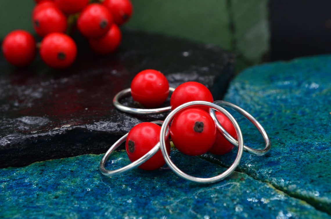 Anello Moderno Semplice Anello In Acciaio Inox Con Design A Onda - Impilabile, Unisex, Disponibile In Argento E Oro Sterlina Oro