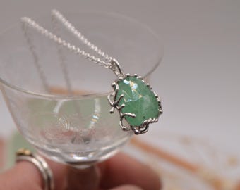 Green Strawberry Quartz Necklace, 925 Silver Necklace, Green Stone Pendant, Modern Gemstone, Rustic Pendant, Gift for Her, Handmade Italy
