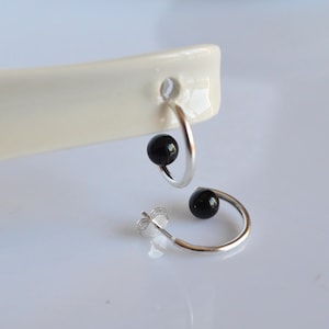 Onyx earrings, earring circle, 925 sterling silver earring, earring illusion, geometric earring, minimal earring, handmade, made Italy