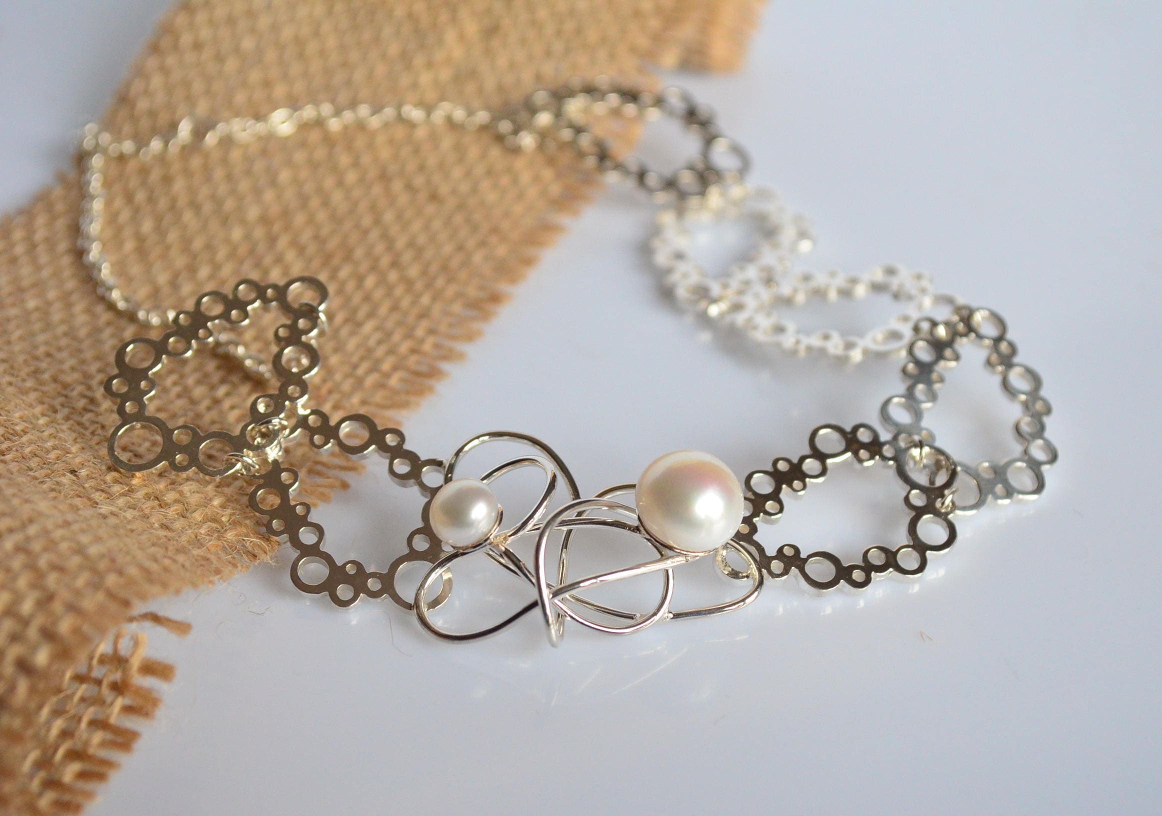 Abstract choker with white pearls, 925 silver necklace, freshwater pearls, bridal jewelry, wedding silver necklace, handmade in Italy