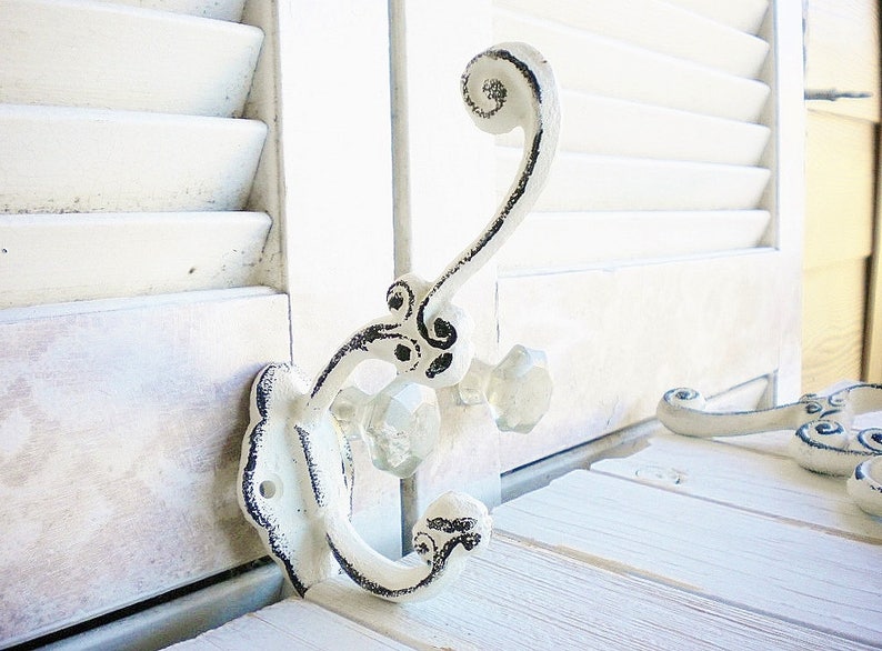 Sale Shabby Paris Wall Hook In Black And White Cast Iron Price For 1 For Coat Or Towel Hook Jewlery Holder