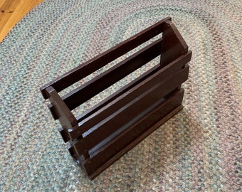 WALL RACK WOODEN Pine Star Cutouts Handcrafted Brown 19”w x 14 1/2”h x 5”d Set or Hang Storage 4 Books Magazines Albums Linens Other Vintage