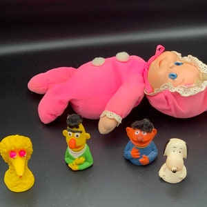 Peanuts Finger Puppets - Etsy