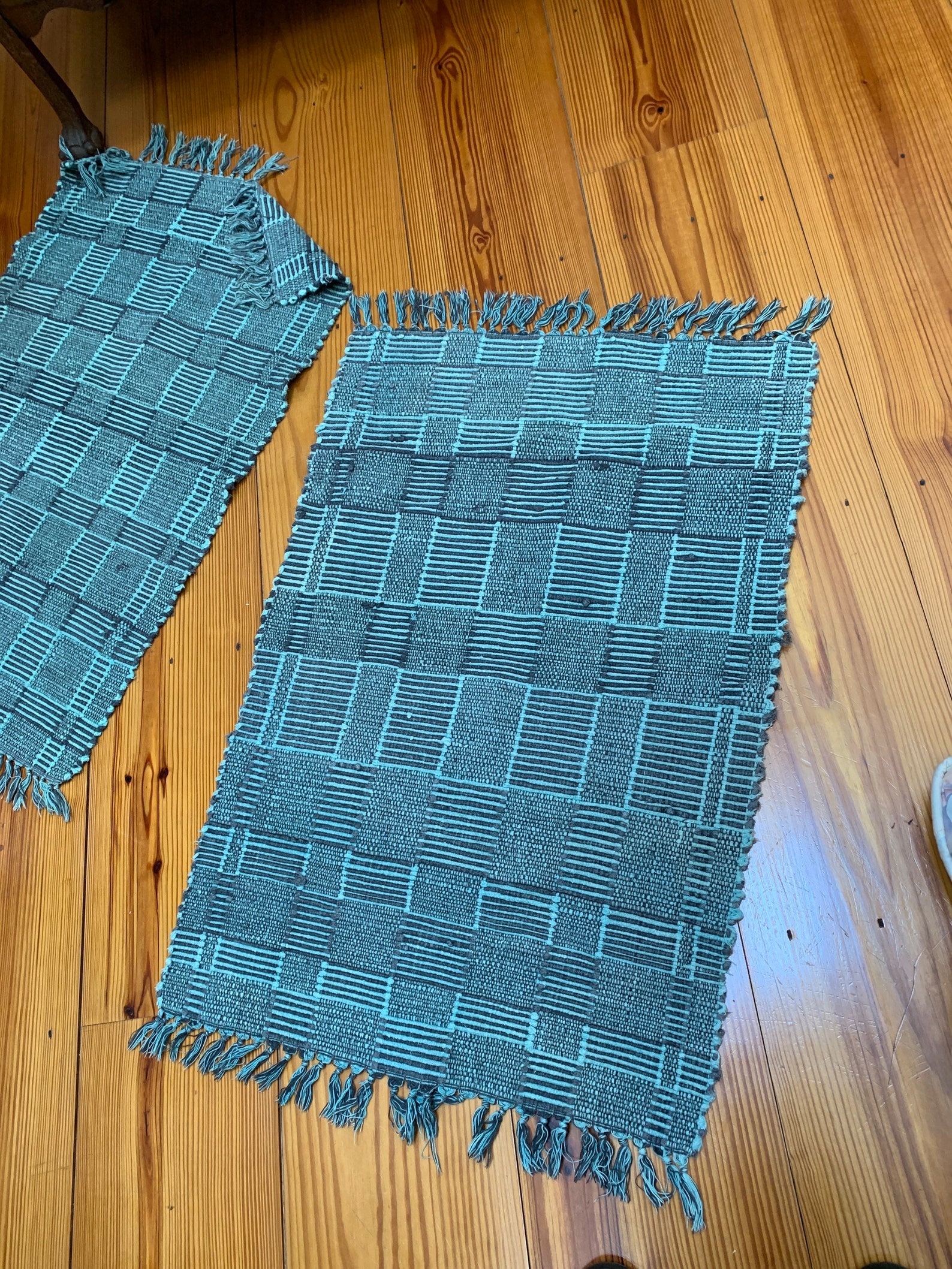 VINTAGE RAG RUG Green Charcoal Gray Grey 30” X 45” Includes Fringe ...