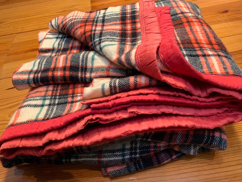 Vintage Virgin WOOL BLANKET 66 X 108 Virgin JC Penney Golden Etsy