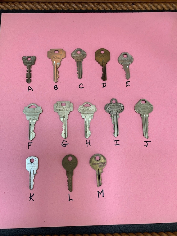 40s-50s KEY COLLECTIBLE Metal Choose ONE Vintage From Variations