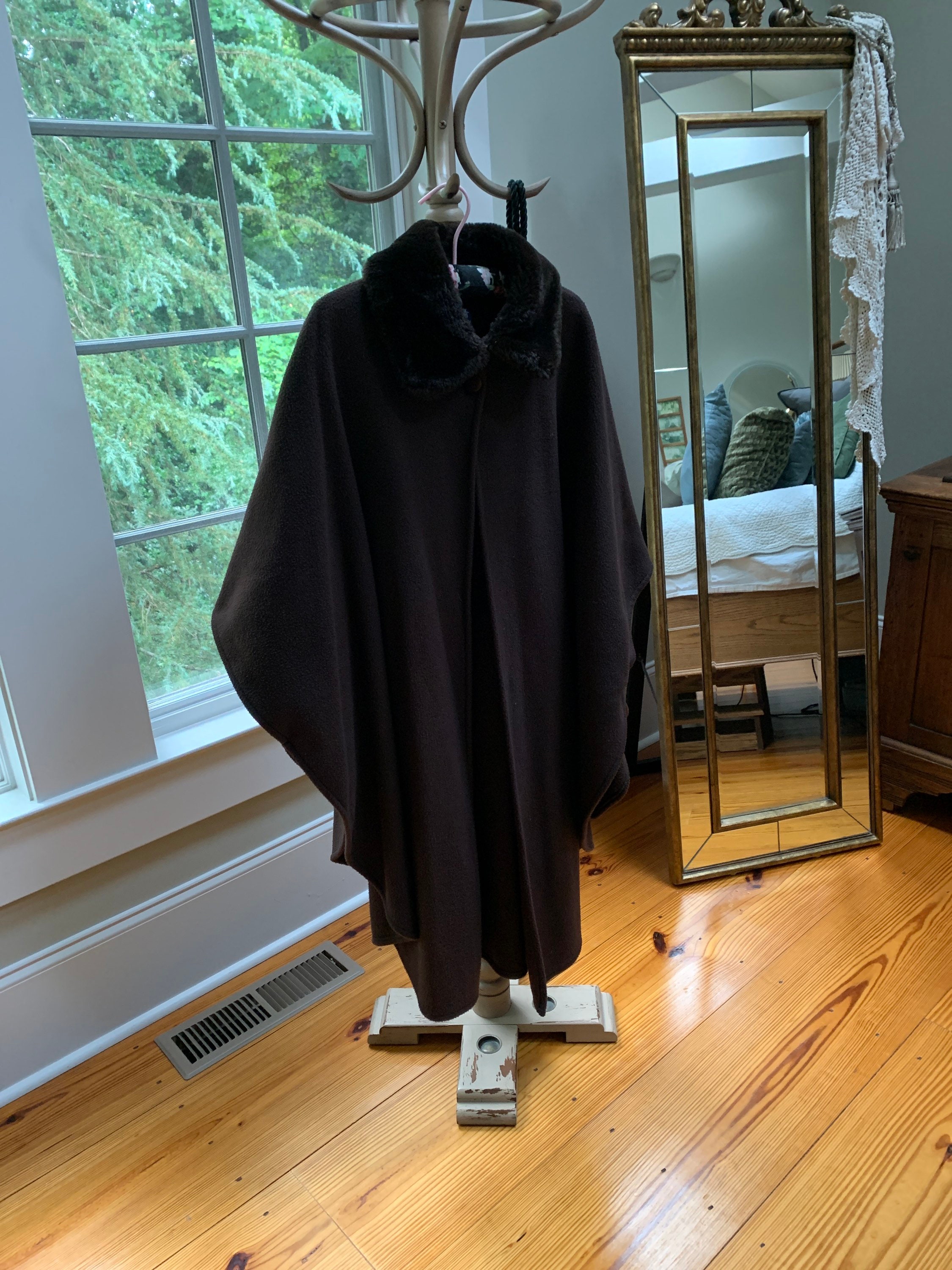 ジャケット・アウター 90s vintage DKNYC fur poncho coat Rare 90s CAPE 100% POLYESTER Cloak Preston & York Brown