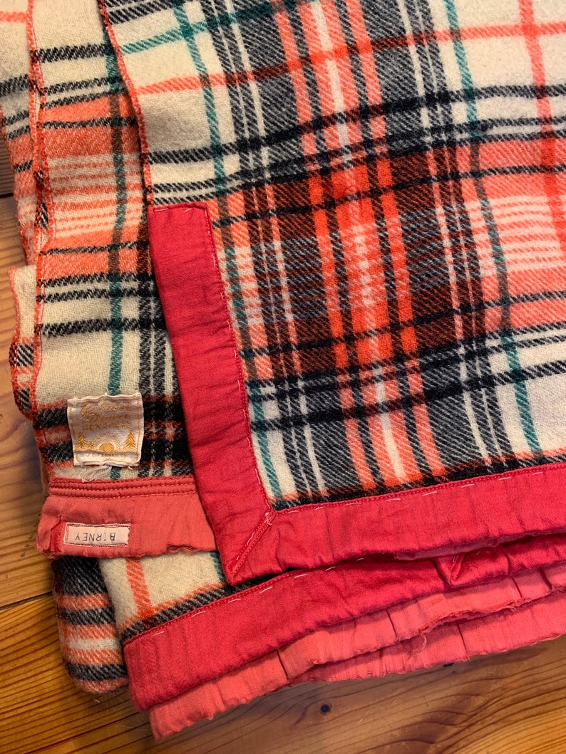 Vintage Virgin WOOL BLANKET 66 X 108 Virgin JC Penney Golden Etsy