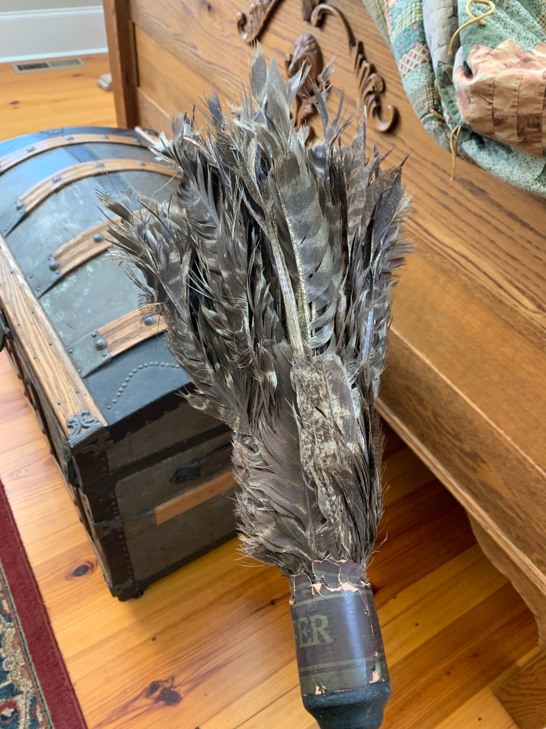 Rare OLD WINGDUSTER No. 16 FEATHERS Antique Old Duster W Long Wooden ...