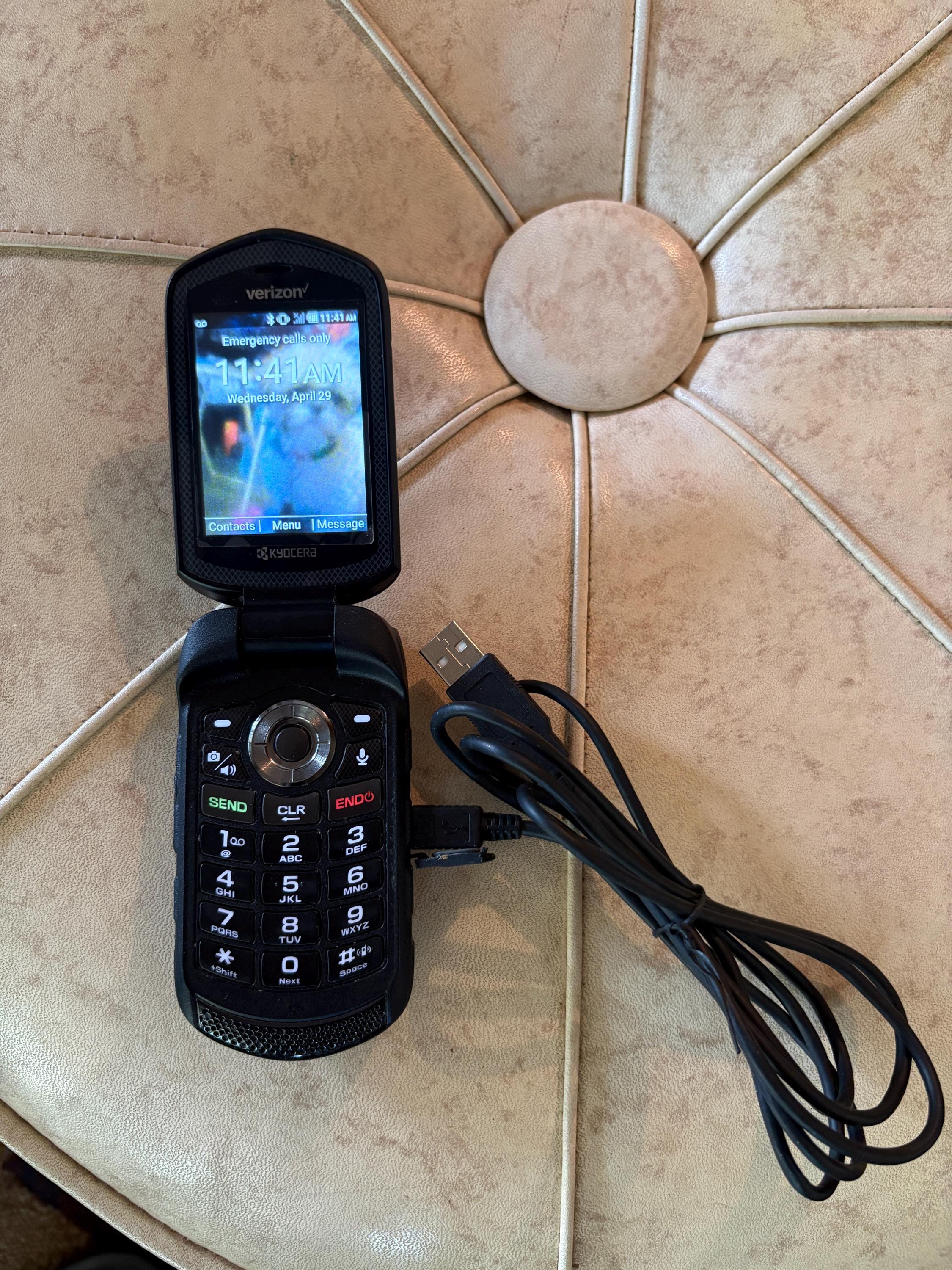 Kyocera Duraxv FLIP PHONE E4610 Unlocked Durable, Preowned