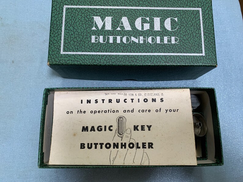 VINTAGE MAGIC Key BUTTONHOLER Attachment Tool W Instructions Book Great ...