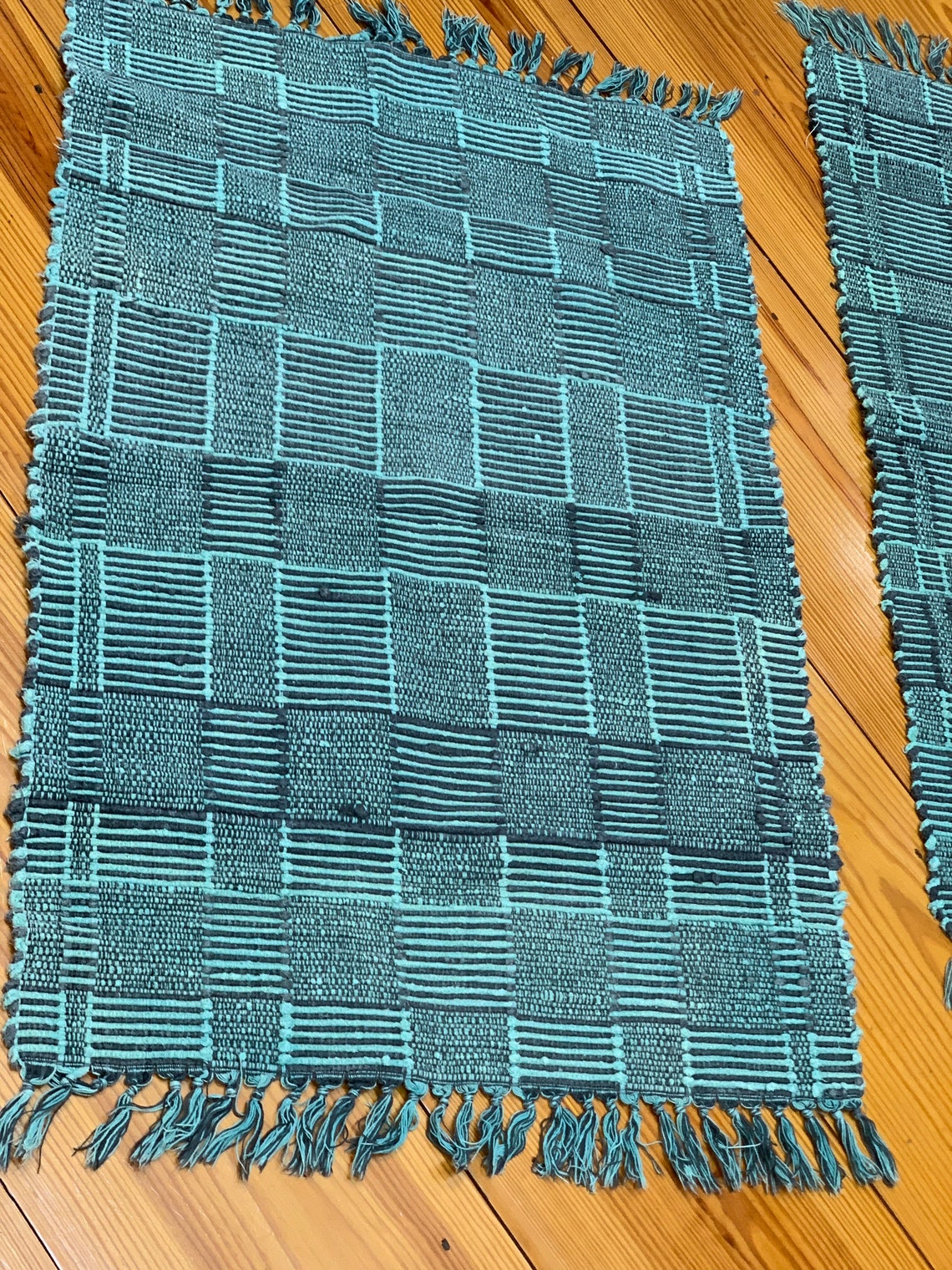 VINTAGE RAG RUG Green Charcoal Gray Grey 30” X 45” Includes Fringe ...