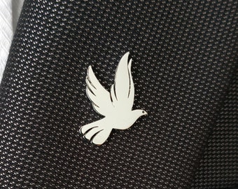 Homing Pigeon Lapel Pins,Special Pigeon Lapel Pins,Peace Dove Lapel Pins,Wedding Symbol Lapel Pins,Engraved Symbol Pins,Custom Men Lapel Pin