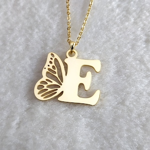 Collar de mariposa personalizado, collar con iniciales de mariposa, collar con letras de mariposa personalizado, collar con el símbolo de tu boda, regalo para ella